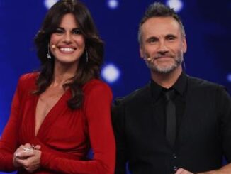 Ascolti tv Dalla Strada al Palco su Rai 1 batte Io Canto Senior su Canale 5