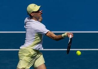 Australian Open Sinner in campo contro Schoolkate