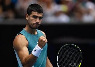 Australian Open finisce la favola Passaro. Avanti Alcaraz e Djokovic