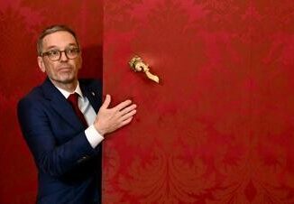 Austria incarico a partito estrema destra Fpo per nuovo governo