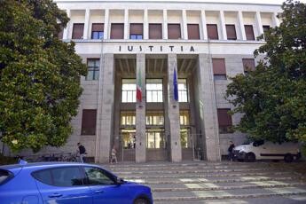 Cambia sesso e viene licenziata, per giudici “nessuna discriminazione”