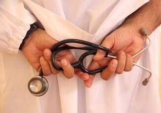Cimo Fesmed affidare diagnosi prognosi e terapia ai medici in via esclusiva