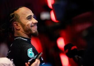 I 40 anni di Hamilton e gli auguri della Ferrari ecco quando debuttera con la Rossa