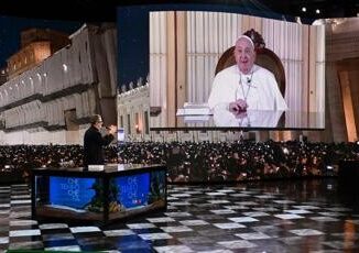 Israele il Papa Grazie ai mediatori per la tregua due popoli due Stati unica soluzione