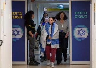 Israele piu felice che mai insieme ai miei cari post dellex ostaggio Emily