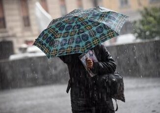 Maltempo e ancora allerta meteo al Sud Basilicata Puglia e Sardegna a rischio