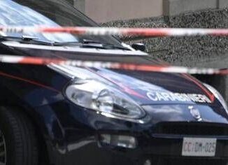 Mantova colpisce con 10 martellate la ex arrestato 40enne