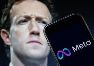 Meta licenzia 3.600 dipendenti. Zuckerberg Via chi produce meno