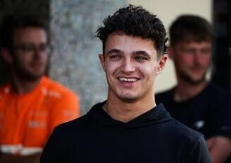 Norris incidente per la sua Ferrari a Monaco Video