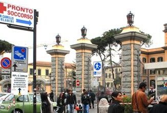 Roma studente accoltellato a Testaccio e stabile oggi esce dalla terapia intensiva