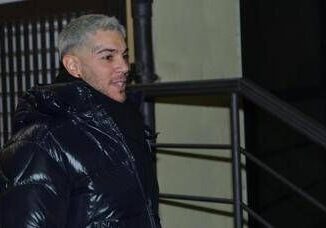 Sanremo 2025 Emis Killa indagato Mi ritiro dal Festival