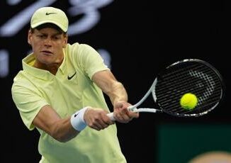 Sinner si ritira da Australian Open la fake news prima di match con De Minaur