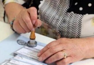 Sondaggi politici Fratelli dItalia e Pd giu. Crescono M5S Lega e Forza Italia