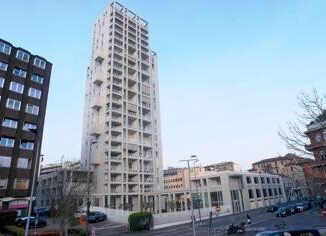 Torre Milano in 8 a processo per abusi edilizi