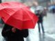 Tre giorni di nubifragi allerta meteo su mezza Italia le previsioni
