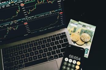 Un’alleanza tra Ripple e Chainlink per promuovere RLUSD 1 Unalleanza tra Ripple e Chainlink per promuovere RLUSD