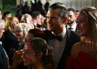 Usa Hegseth confermato capo del Pentagono decisivo voto di Vance