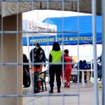 Sbarcati a Olbia i migranti salvati dalla Ocean Viking
