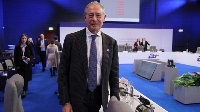 Ue, Urso “Dialogo con gli Usa per rispondere insieme a sfide globali”