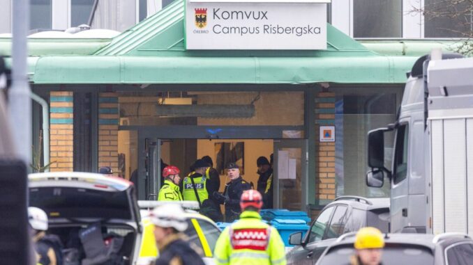 Strage in Svezia, 11 morti compreso il killer per sparatoria in una scuola
