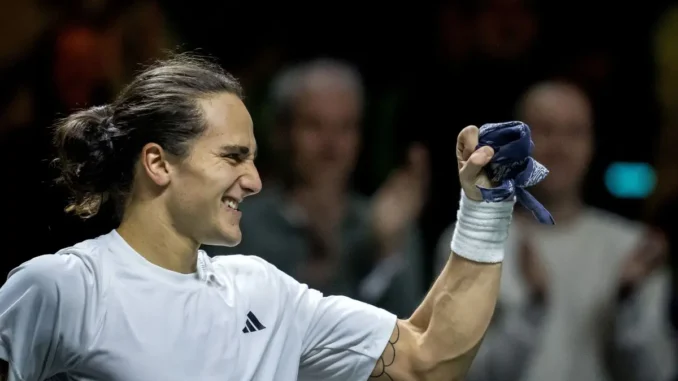 Bellucci batte Tsitsipas e vola in semifinale a Rotterdam