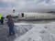 Aereo si ribalta in atterraggio incidente a Toronto Video