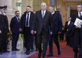 Almasri opposizioni non mollano mozione di sfiducia a Nordio. FdI Rito ridicolo e stanco