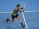 Atp Dubai Berrettini ko ai quarti con Tsitsipas