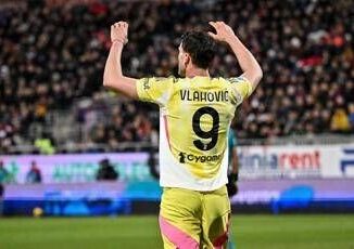 Cagliari Juve 0 1 gol di Vlahovic e bianconeri quarti