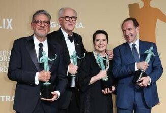 Conclave trionfa ai Sag Awards premiati anche Chalamet e Moore