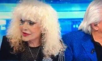 Domenica In Donatella Rettore e lHeysel La Juve non si e fermata