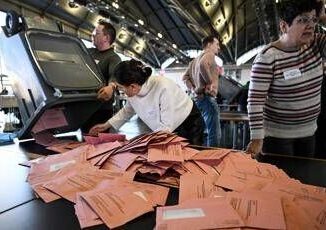 Elezioni Germania exit poll Cdu Csu al 29 Afd al 195 e Spd al 16