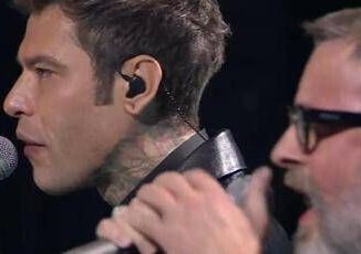 Fedez con Bella Stronza a Sanremo fa mea culpa