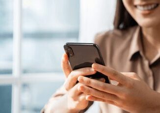 La salute dei Vip tra fake news e scelte shock ma ce chi e esempio per pazienti