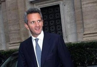 Mediobanca con la mossa su Banca Generali sara il mercato prima di Mps a decidere
