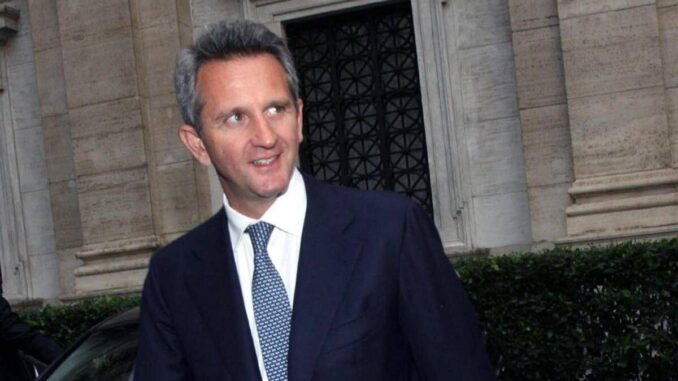 Mediobanca, rinvio assemblea allunga e complica la ‘scommessa’ su Banca Generali