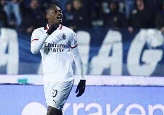 Milan-Hellas Verona: orario, probabili formazioni e dove vederla in tv 5 Milan Hellas Verona orario probabili formazioni e dove vederla in tv