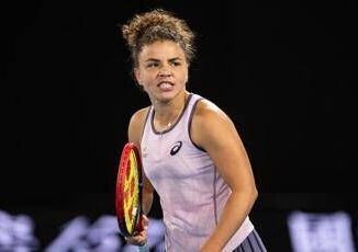 Paolini esordio vincente a Doha Jasmine batte Garcia e vola agli ottavi