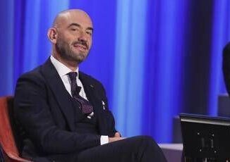 Piano pandemico Bassetti Grave che politica metta bocca quarantena e necessaria