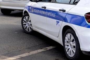 Roma ragazza muore investita da auto in via Laurentina