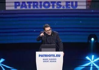 Salvini al vertice dei Patrioti Ue E ora di cambiare come ha fatto Trump