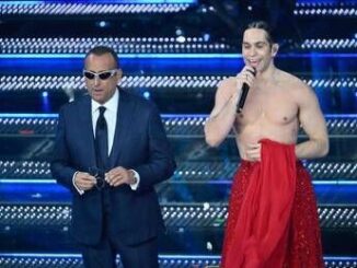 Sanremo 2025 ascolti boom per la serata cover 13.575.000 spettatori