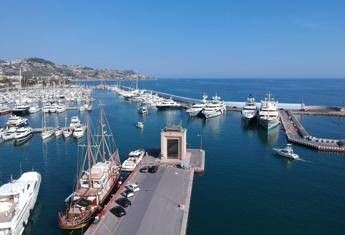 Sanremo, ‘ladra di yacht’ arrestata a Portosole: l’audace colpo sventato per un soffio