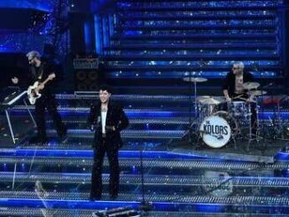 The Kolors a Sanremo e Stash senza chitarra ce un motivo