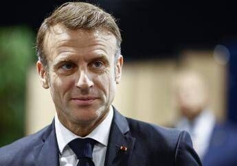 Ucraina-Russia, Macron convoca vertice europeo. Kellogg: “Mediazione Usa, niente Ue”
