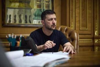 Ucraina, Zelensky: “Pronti al dialogo se Usa e Europa non ci abbandoneranno”