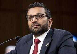 Usa Senato conferma nomina Patel a direttore Fbi