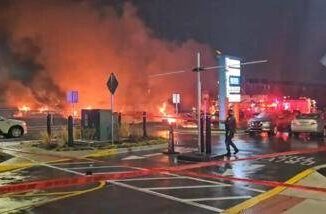 Usa aereo medico si schianta a Philadelphia morti i 6 a bordo