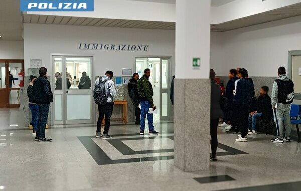 questura oristano ufficio immigrazione