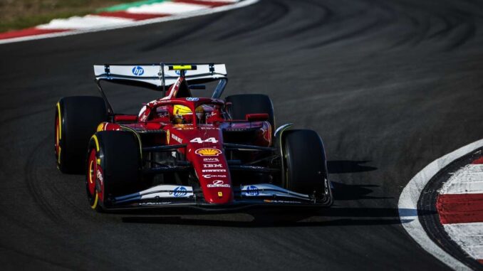 Hamilton in pole position nella Sprint Race in Cina